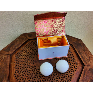 Qi-Gong Kugeln Marmor, wei� 5 cm
