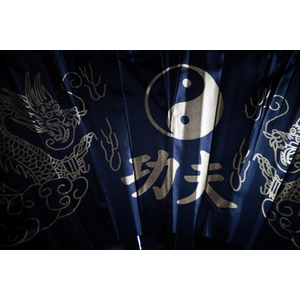 Hochwertiger Metallfcher - Links