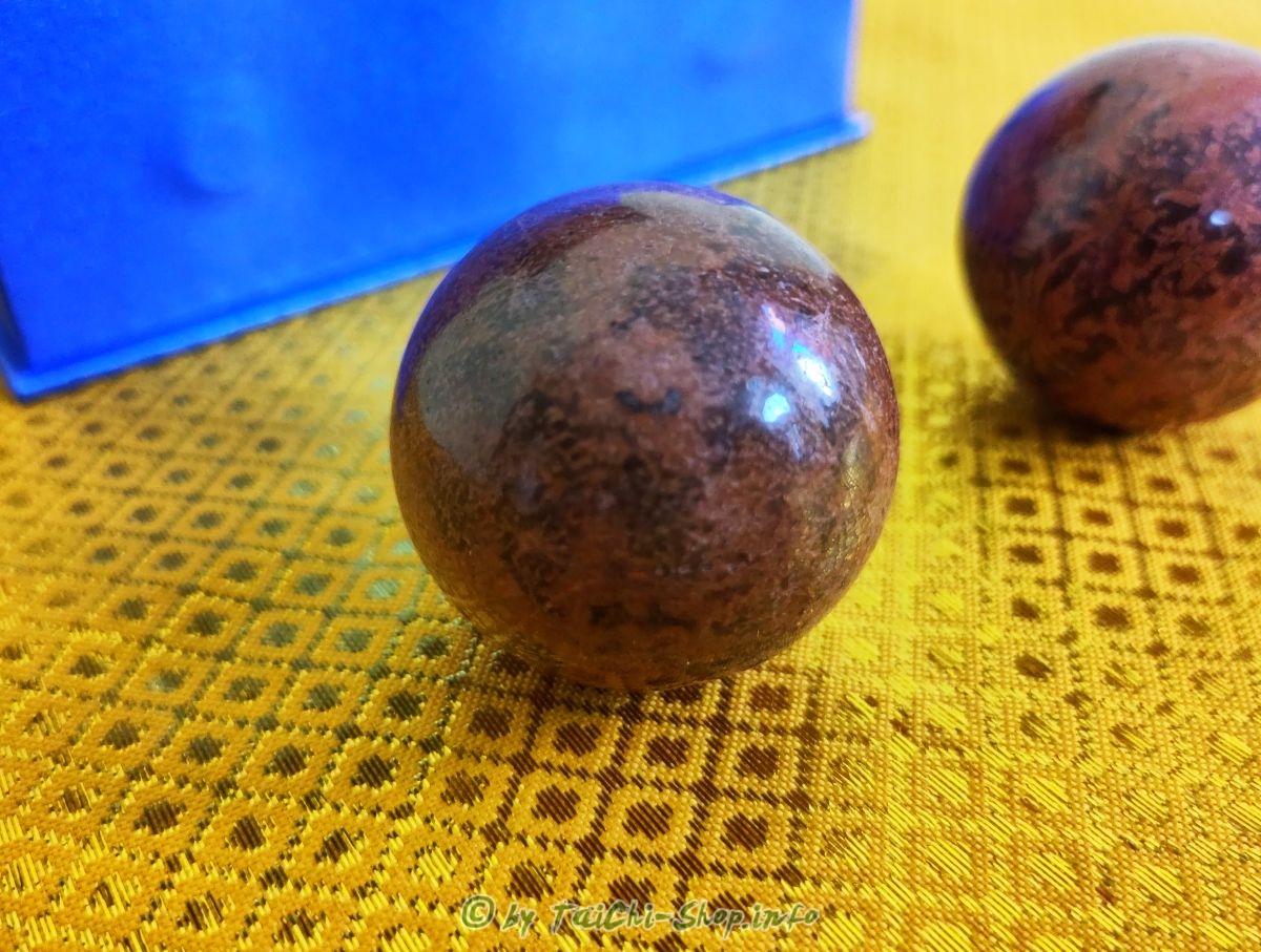 Qigong Kugeln Edelstein Sternrhyolith 4 cm