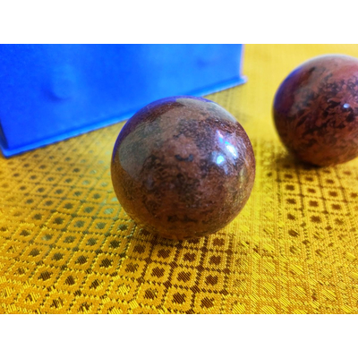 Qigong Kugeln Edelstein Sternrhyolith 4 cm