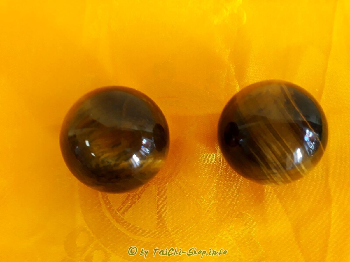 Qigong Kugeln Edelstein Tigerauge 4 cm