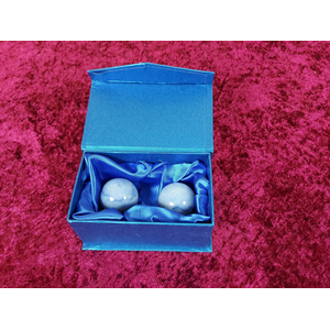 Qigong Kugeln Edelstein Blauquarz 4 cm Qigong Kugeln Edelstein Blauquarz 4 cm