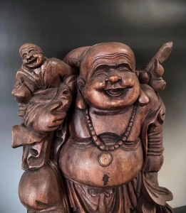 Lachender Budai / Hotei, Holz, rotbraun, 61cm