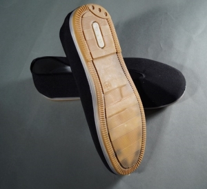 Traditioneller Tai Chi "Meisterschuh" mit...