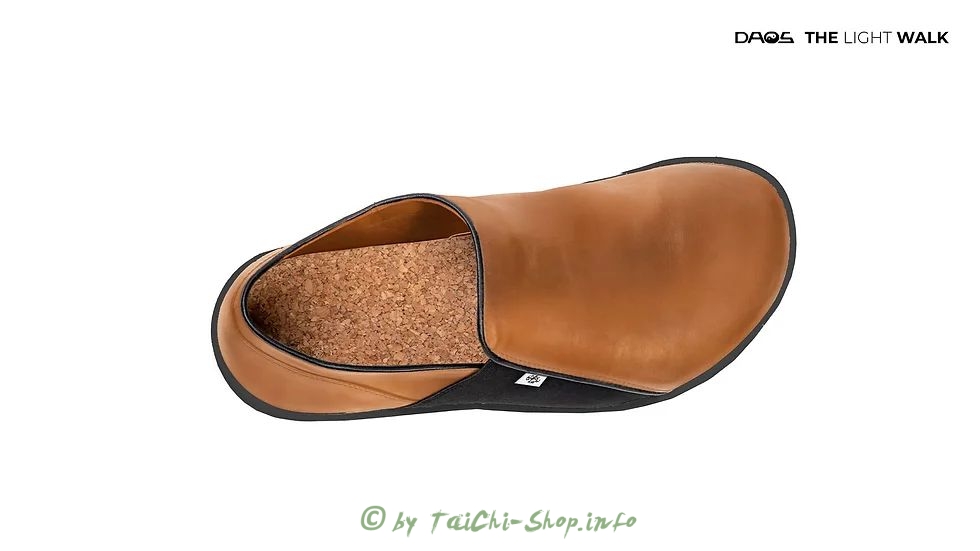 Tai Chi Barfußschuh DAOS 38 cognac / schwarze Sohle