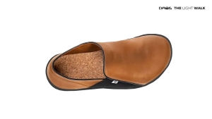 Tai Chi Barfußschuh DAOS 38 cognac / schwarze Sohle