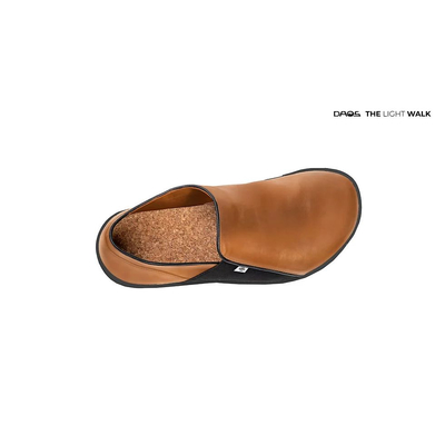Tai Chi Barfuschuh DAOS 43 cognac / schwarze Sohle