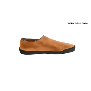 Tai Chi Barfuschuh DAOS 43 cognac / schwarze Sohle