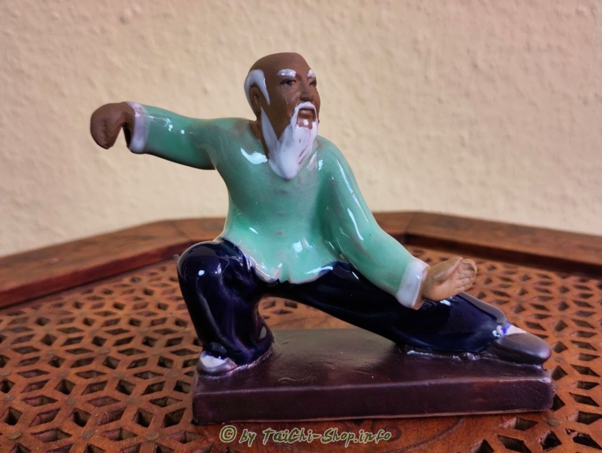 Tai Chi Figur - tiefe Schlange